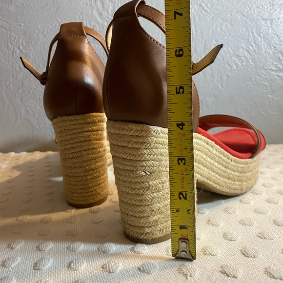 Liz CLAIBORNE MADDIE Women’s Red Espadrille Chunky Heel Shoes - Picture 15 of 16